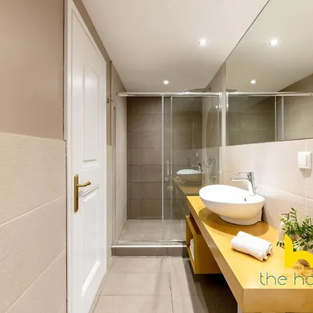 דירה Exclusive Acropolis 4Bdr Large Residence אתונה