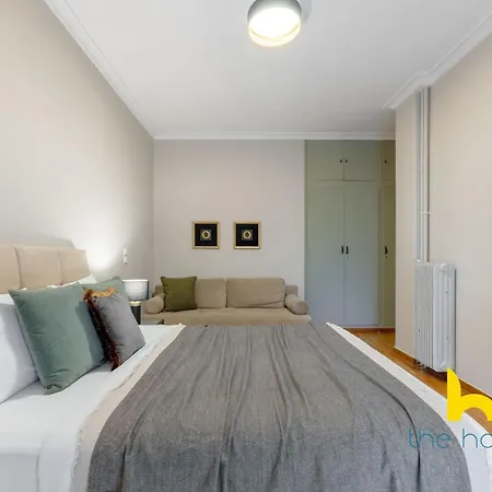 Exclusive Acropolis 4Bdr Large Residence * Athens