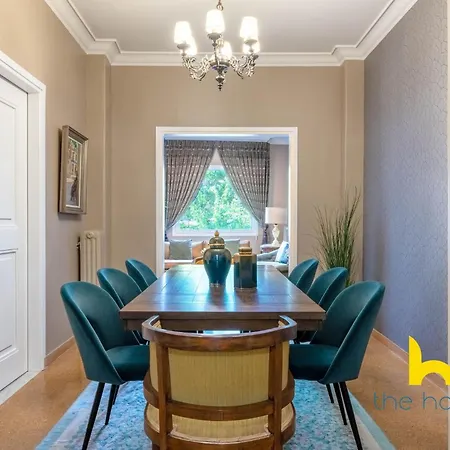 Exclusive Acropolis 4Bdr Large Residence Apartment Athens