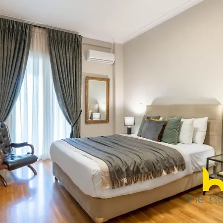 Exclusive Acropolis 4Bdr Large Residence Athens