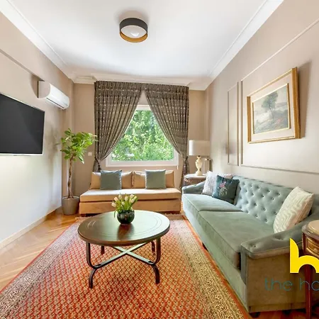 Exclusive Acropolis 4Bdr Large Residence