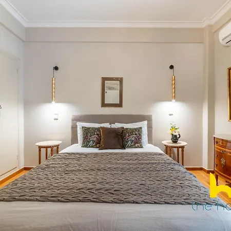 Exclusive Acropolis 4Bdr Large Residence Athens