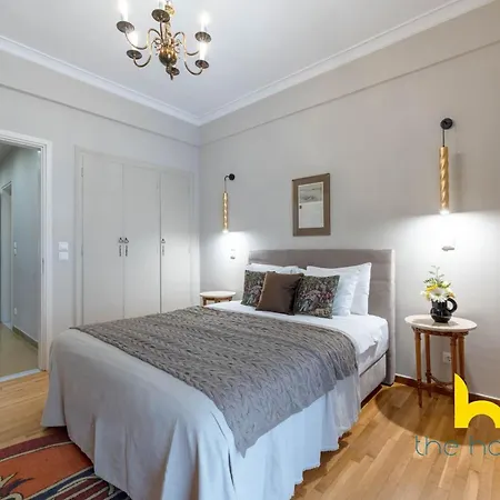 Exclusive Acropolis 4Bdr Large Residence