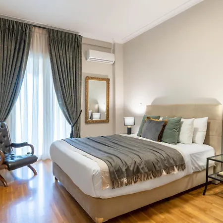 Exclusive Acropolis 4bdr Large