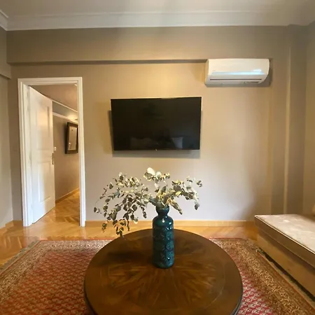 Exclusive Acropolis 4bdr Large *
